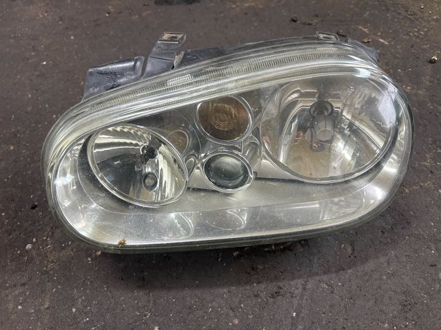 bontott VW GOLF IV Bal Fényszóró