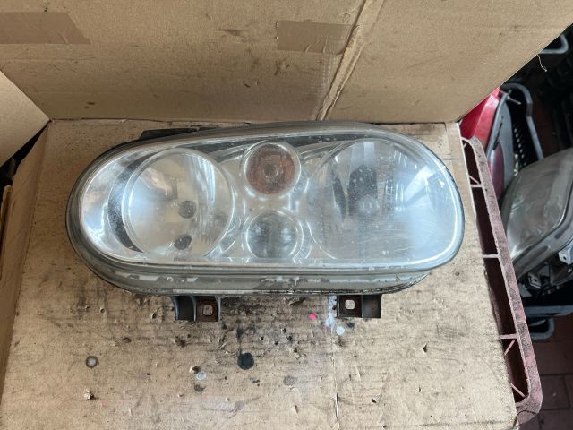 bontott VW GOLF IV Bal Fényszóró
