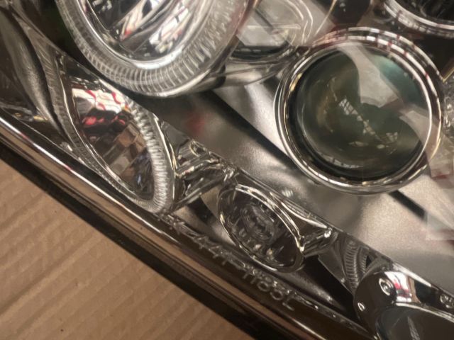 bontott VW GOLF IV Bal Fényszóró