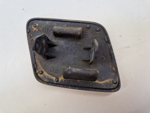 bontott VW GOLF IV Bal Fényszórómosó Fedél