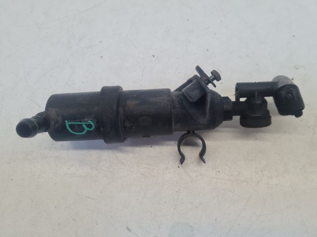 bontott VW GOLF IV Bal Fényszórómosó Fúvóka