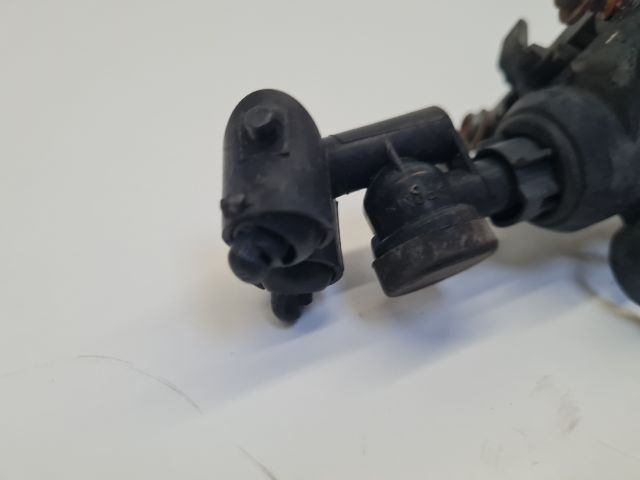 bontott VW GOLF IV Bal Fényszórómosó Fúvóka