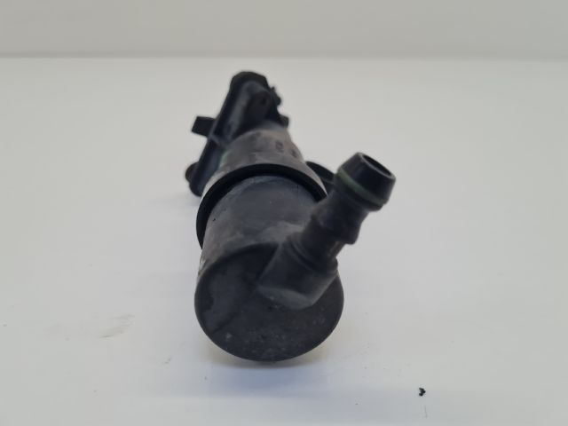 bontott VW GOLF IV Bal Fényszórómosó Fúvóka