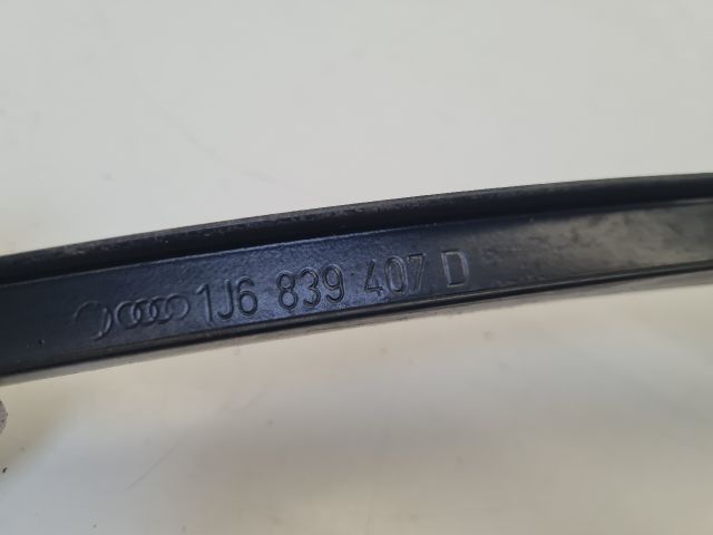 bontott VW GOLF IV Bal hátsó Ablak Sín