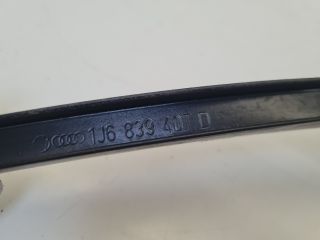 bontott VW GOLF IV Bal hátsó Ablak Sín