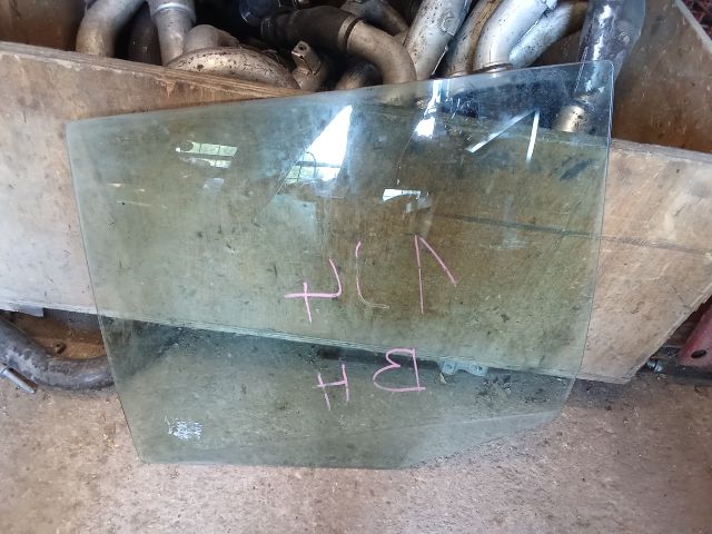 bontott VW GOLF IV Bal hátsó Ablak