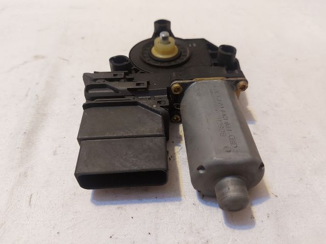 bontott VW GOLF IV Bal hátsó Ablakemelő Motor