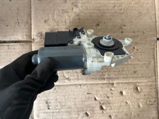 bontott VW GOLF IV Bal hátsó Ablakemelő Motor