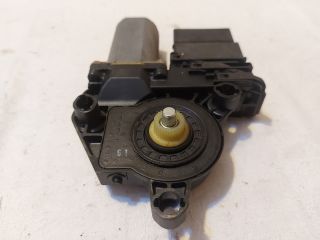bontott VW GOLF IV Bal hátsó Ablakemelő Motor