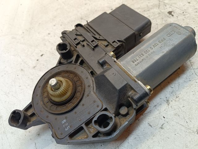 bontott VW GOLF IV Bal hátsó Ablakemelő Motor