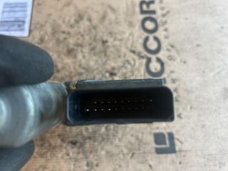 bontott VW GOLF IV Bal hátsó Ablakemelő Motor