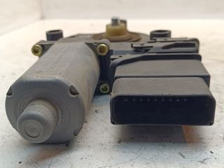 bontott VW GOLF IV Bal hátsó Ablakemelő Motor