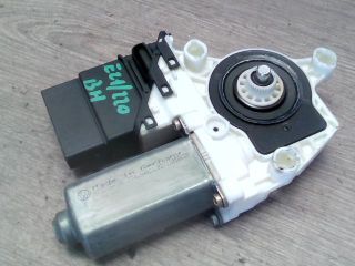 bontott VW GOLF IV Bal hátsó Ablakemelő Motor