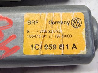 bontott VW GOLF IV Bal hátsó Ablakemelő Motor
