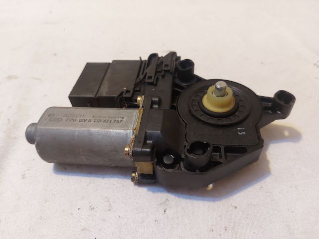 bontott VW GOLF IV Bal hátsó Ablakemelő Motor