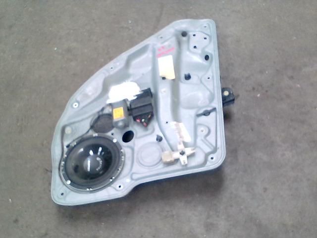 bontott VW GOLF IV Bal hátsó Ablakemelő Szerkezet (Elektromos)