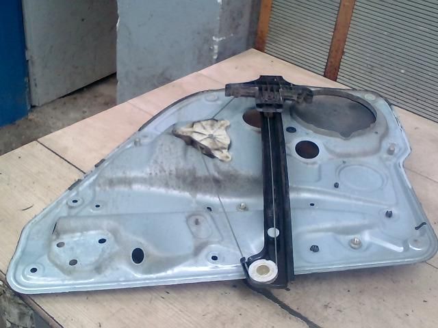 bontott VW GOLF IV Bal hátsó Ablakemelő Szerkezet (Elektromos)