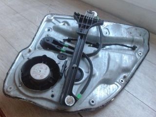 bontott VW GOLF IV Bal hátsó Ablakemelő Szerkezet (Mechanikus)