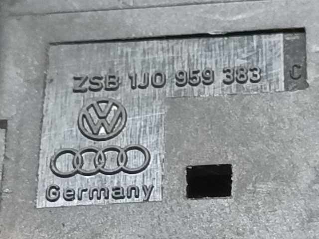 bontott VW GOLF IV Bal hátsó Ajtó Kábelköteg