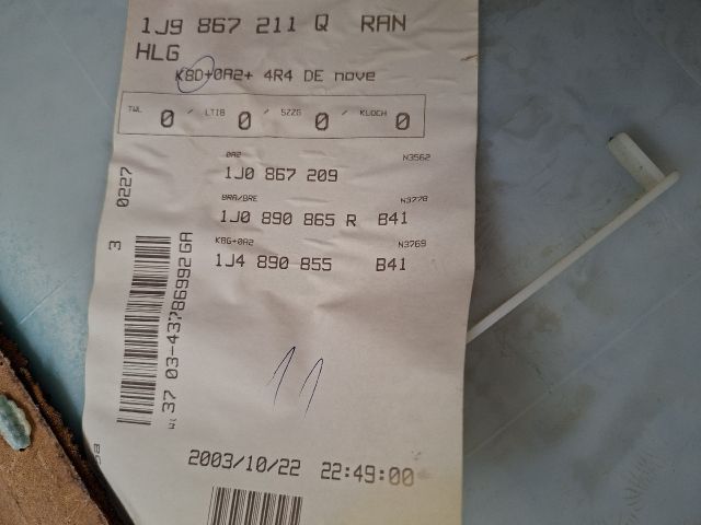 bontott VW GOLF IV Bal hátsó Ajtó Kárpit