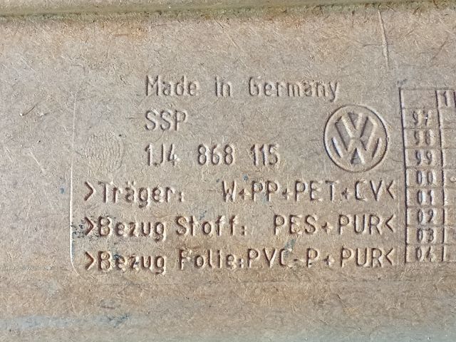 bontott VW GOLF IV Bal hátsó Ajtó Kárpit