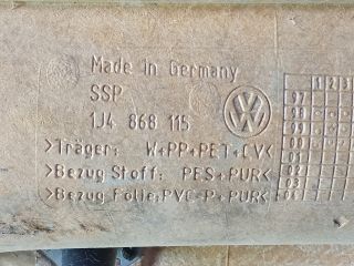 bontott VW GOLF IV Bal hátsó Ajtó Kárpit