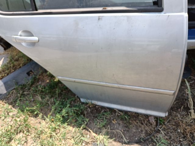 bontott VW GOLF IV Bal hátsó Ajtó (Részeivel)