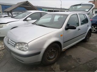 bontott VW GOLF IV Bal hátsó Ajtó (Részeivel)