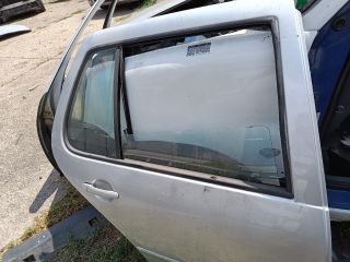 bontott VW GOLF IV Bal hátsó Ajtó (Részeivel)