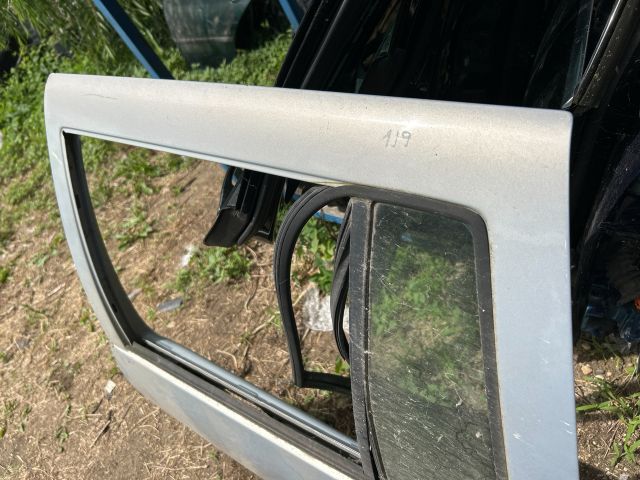 bontott VW GOLF IV Bal hátsó Ajtó (Üres lemez)