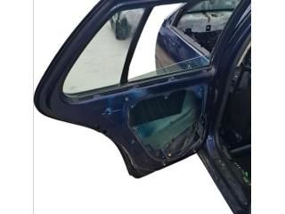 bontott VW GOLF IV Bal hátsó Ajtó (Üres lemez)