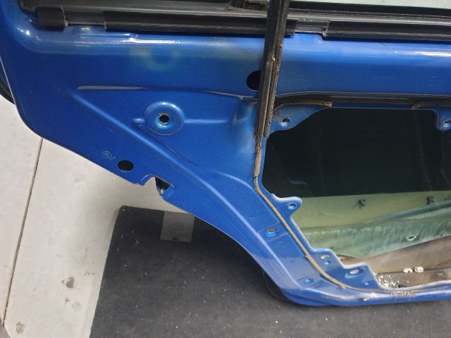 bontott VW GOLF IV Bal hátsó Ajtó (Üres lemez)