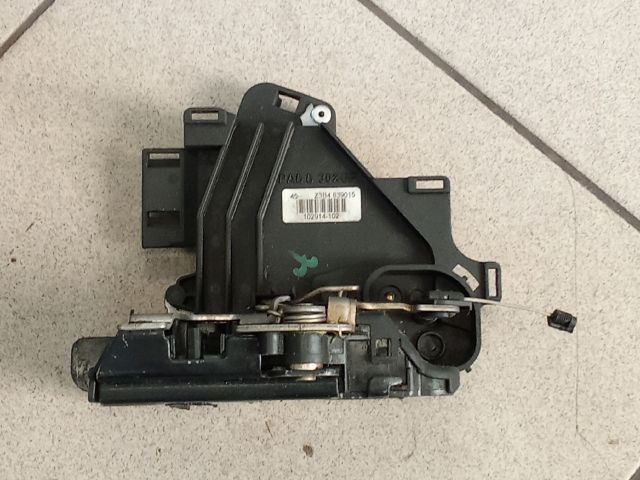 bontott VW GOLF IV Bal hátsó Ajtózár