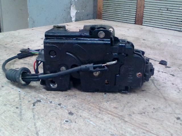 bontott VW GOLF IV Bal hátsó Ajtózár