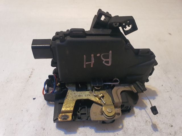 bontott VW GOLF IV Bal hátsó Ajtózár