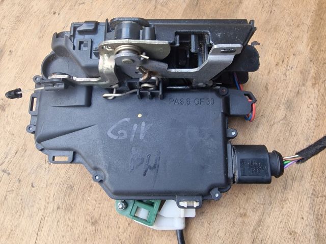 bontott VW GOLF IV Bal hátsó Ajtózár