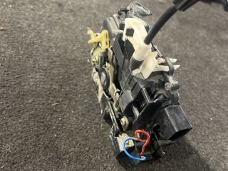 bontott VW GOLF IV Bal hátsó Ajtózár