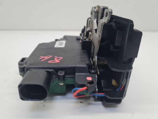 bontott VW GOLF IV Bal hátsó Ajtózár