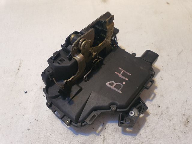 bontott VW GOLF IV Bal hátsó Ajtózár