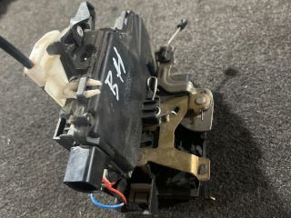 bontott VW GOLF IV Bal hátsó Ajtózár