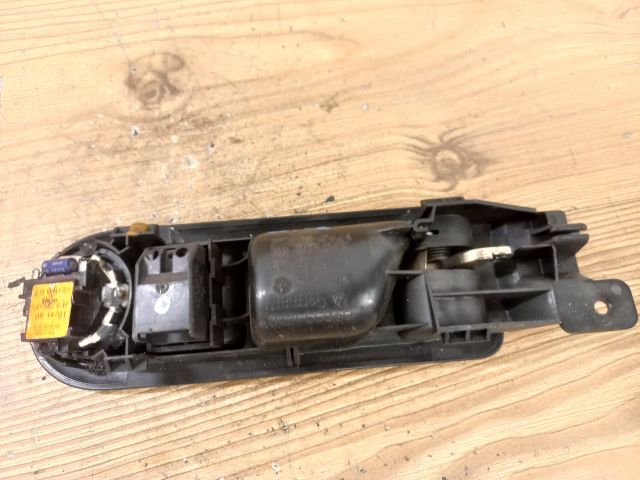 bontott VW GOLF IV Bal hátsó Belső Kilincs