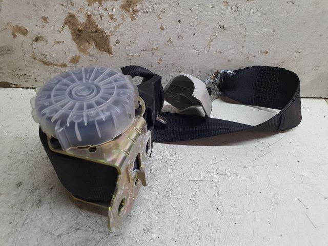 bontott VW GOLF IV Bal hátsó Biztonsági Öv