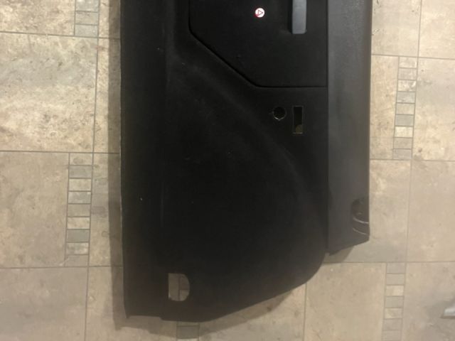 bontott VW GOLF IV Bal hátsó Csomagtér Burkolat (Műanyag)