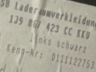 bontott VW GOLF IV Bal hátsó Csomagtér Burkolat (Műanyag)