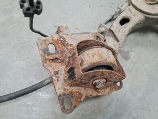 bontott VW GOLF IV Bal hátsó Csonkállvány Kerékaggyal