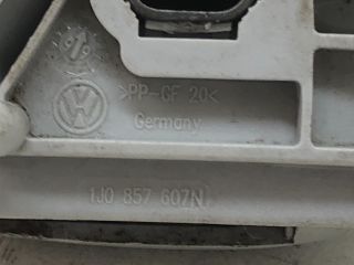 bontott VW GOLF IV Bal hátsó Kapaszkodó (Felső)