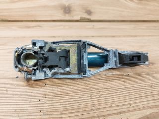 bontott VW GOLF IV Bal hátsó Külső Kilincs