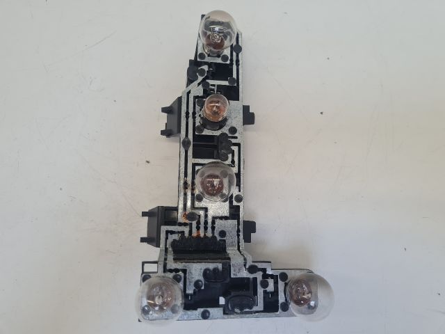 bontott VW GOLF IV Bal Hátsó Lámpa Foglalat