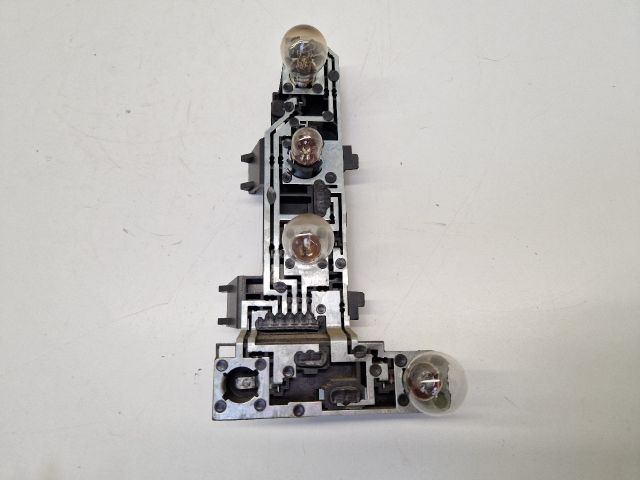 bontott VW GOLF IV Bal Hátsó Lámpa Foglalat