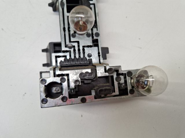 bontott VW GOLF IV Bal Hátsó Lámpa Foglalat